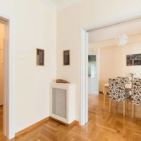 Irodotou Grand Apartment Athens